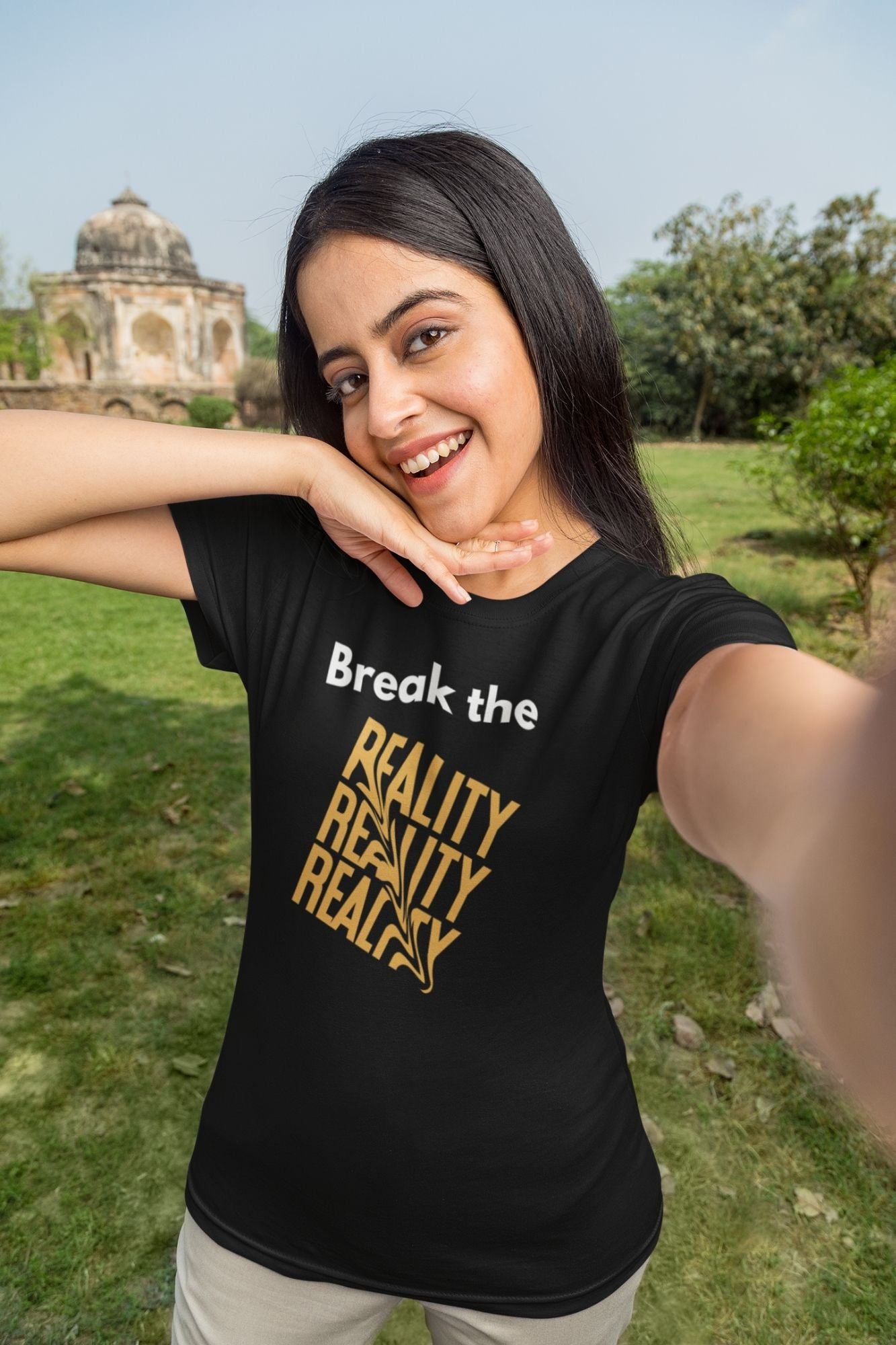 HAAVAH BREAK THE REALITY WOMEN T-SHIRT